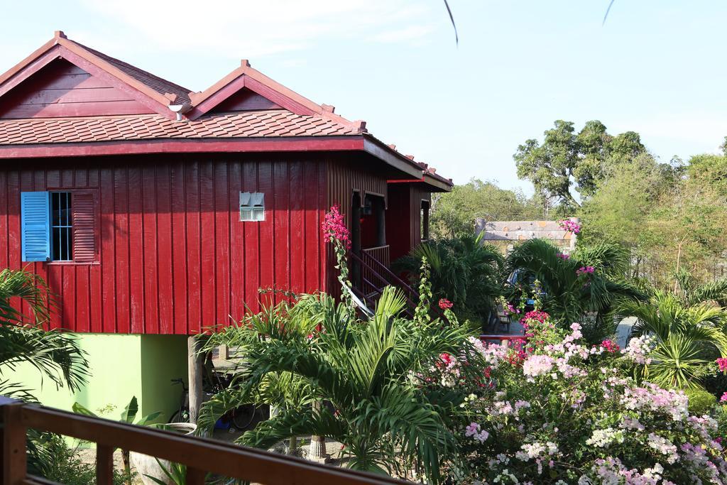 Hotel Khmer House Bungalow Kep Exterior foto