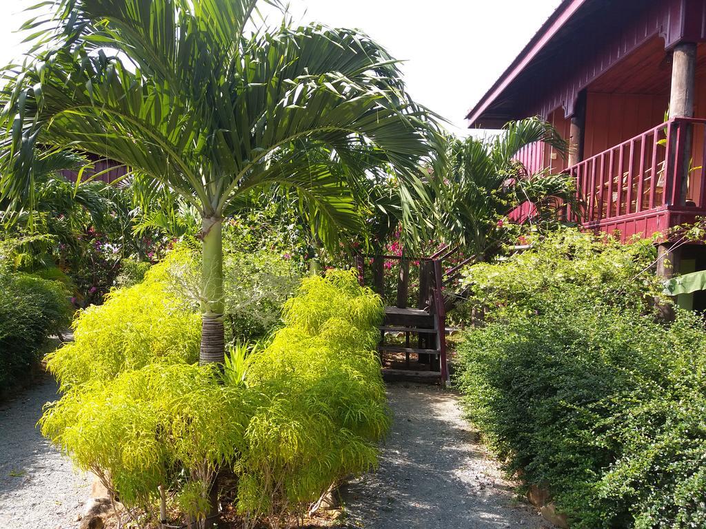 Hotel Khmer House Bungalow Kep Exterior foto