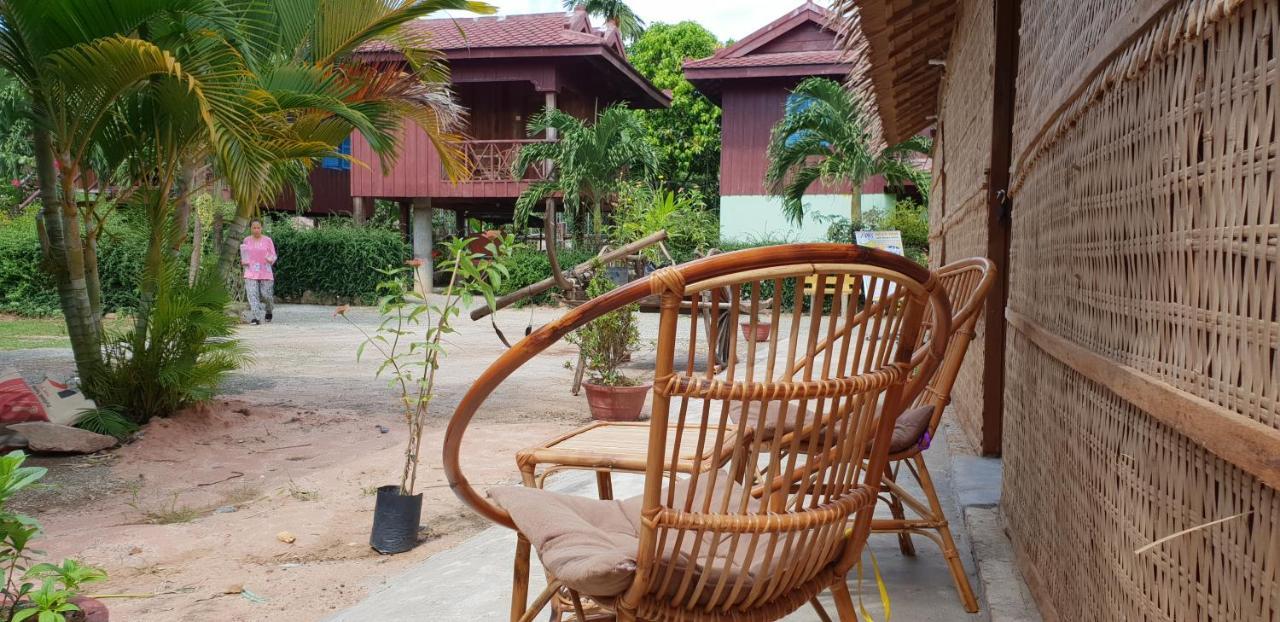 Hotel Khmer House Bungalow Kep Exterior foto